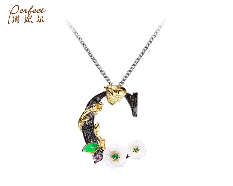 925 Sterling Silver Gold Plated Fashion Letter K Zircon Pendant Jewelry With Green Spinel/ Flower Shell
