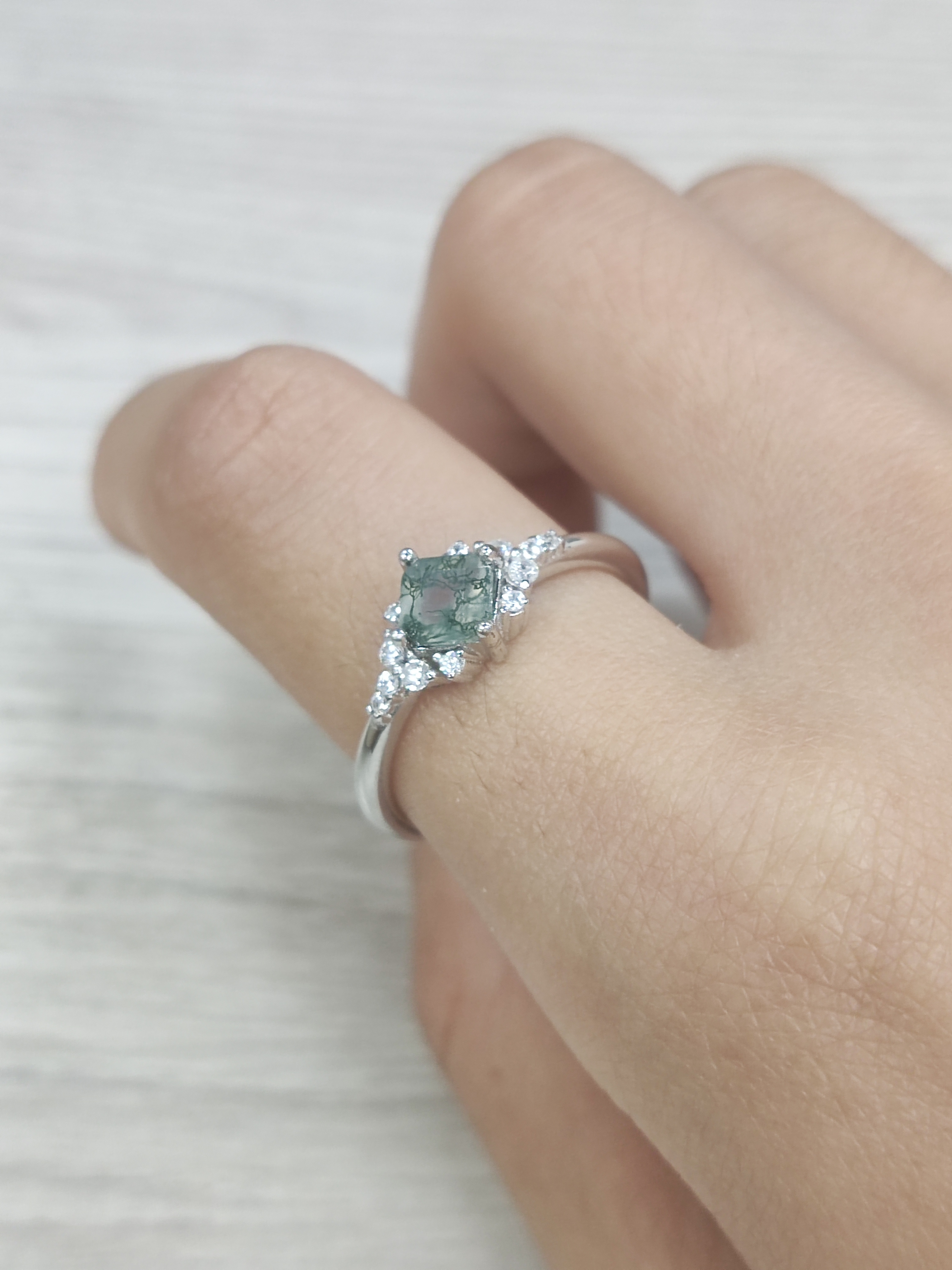 High Quality Nature Gemstone Fine Jewelry Sterling Silver 925 Geometric Shape Green Moss Agate Rings for Girl Man