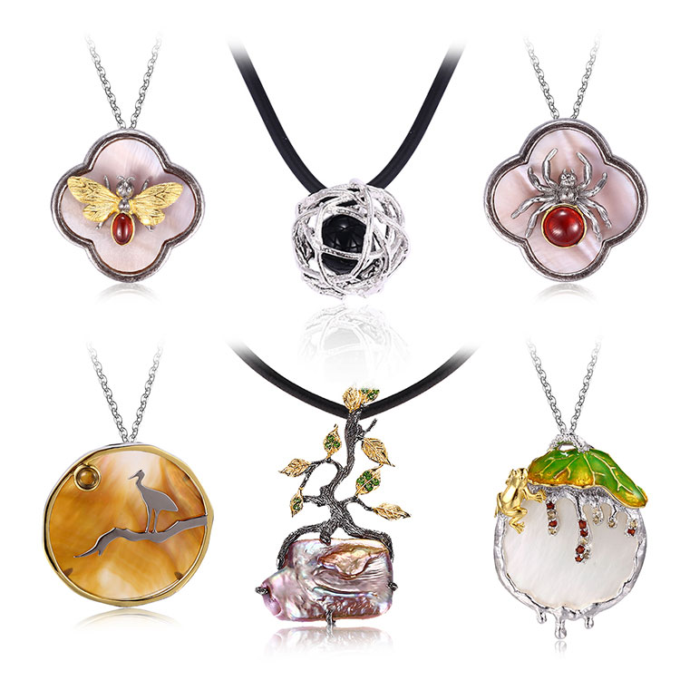 Dangling Crystal Plated 925 Sterling Silver Pendant with Blue Spinel