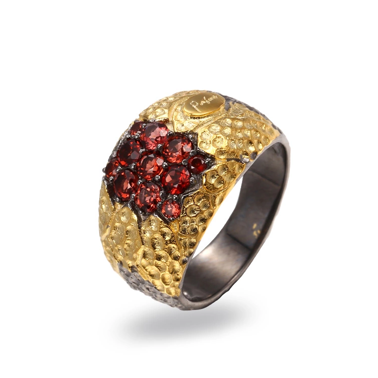 New Design Italy Style Garnet Stone 925 Sterling Silver Ring with Yellow Gold Plated