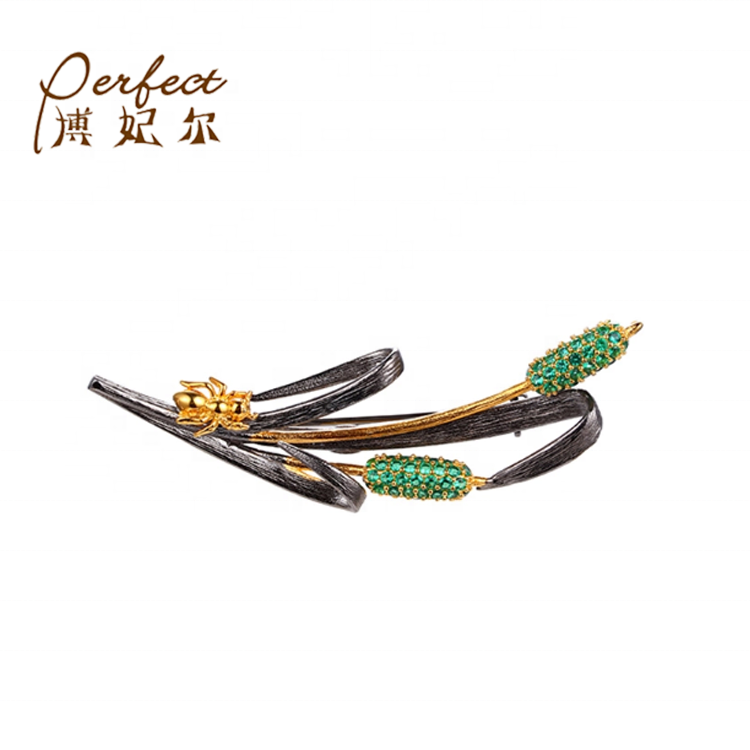 Straw Ant Design S925 Sterling Silver Brooch Jewelrycwith Gold Plated