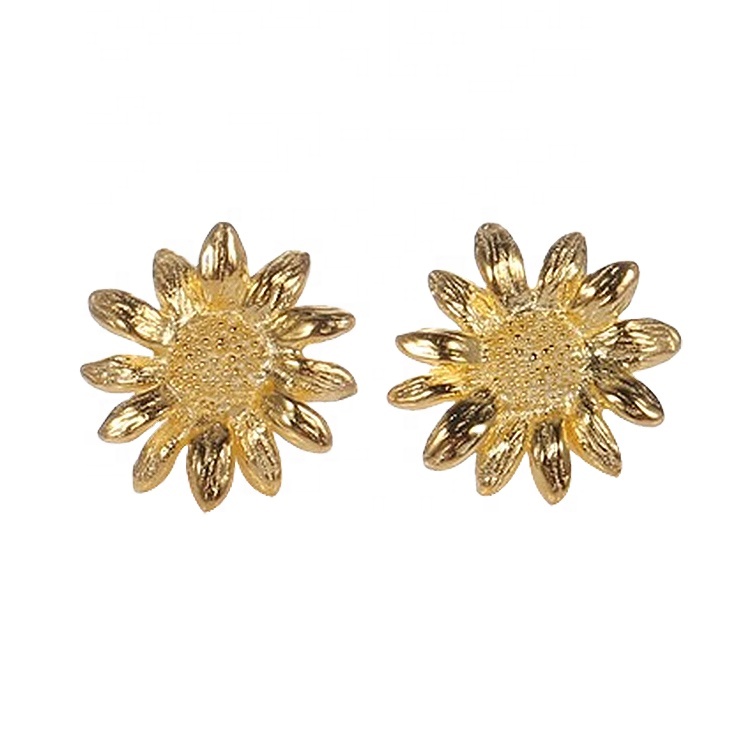 Beautiful Daisy Flower 925 Sterling Silver Gold Plated Stud Earrings for Girls