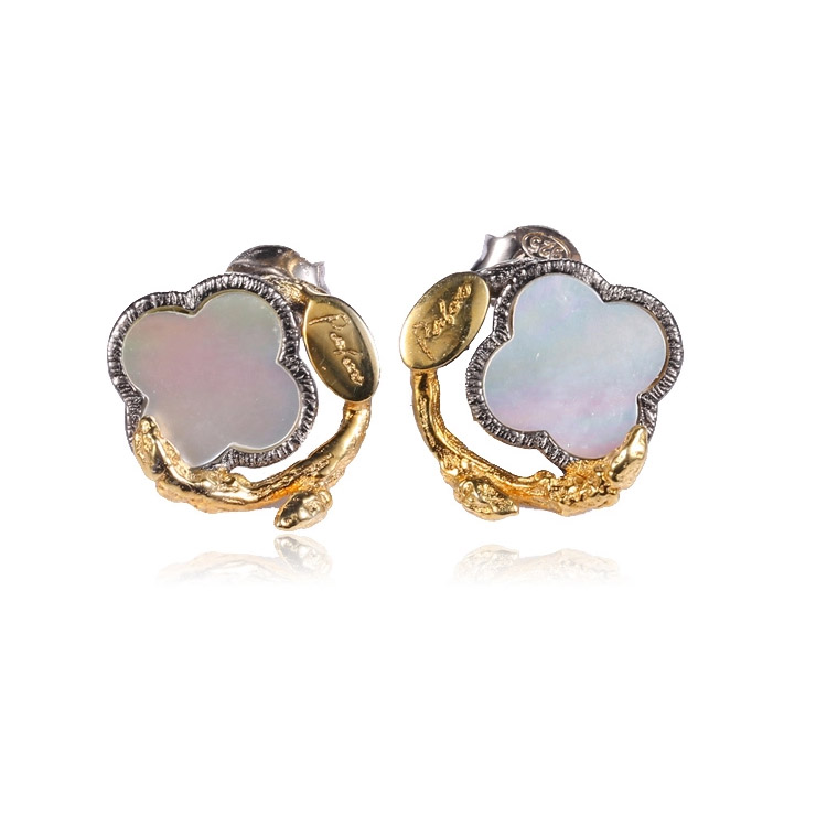 Latest Fashion Flower White Shell 925 Sterling Silver Gold Plated Earrings Set
