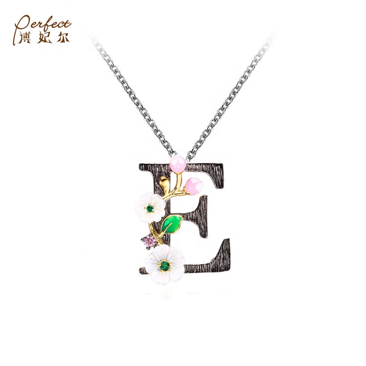 925 Sterling Silver Gold Plated Fashion Letter K Zircon Pendant Jewelry With Green Spinel/ Flower Shell