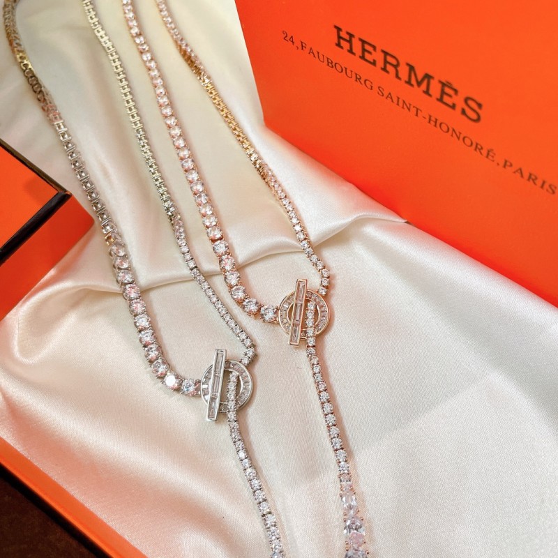 Hermes necklace