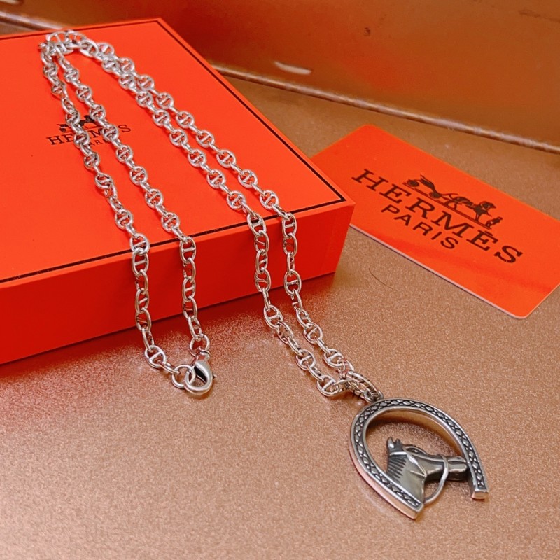 Hermes necklace