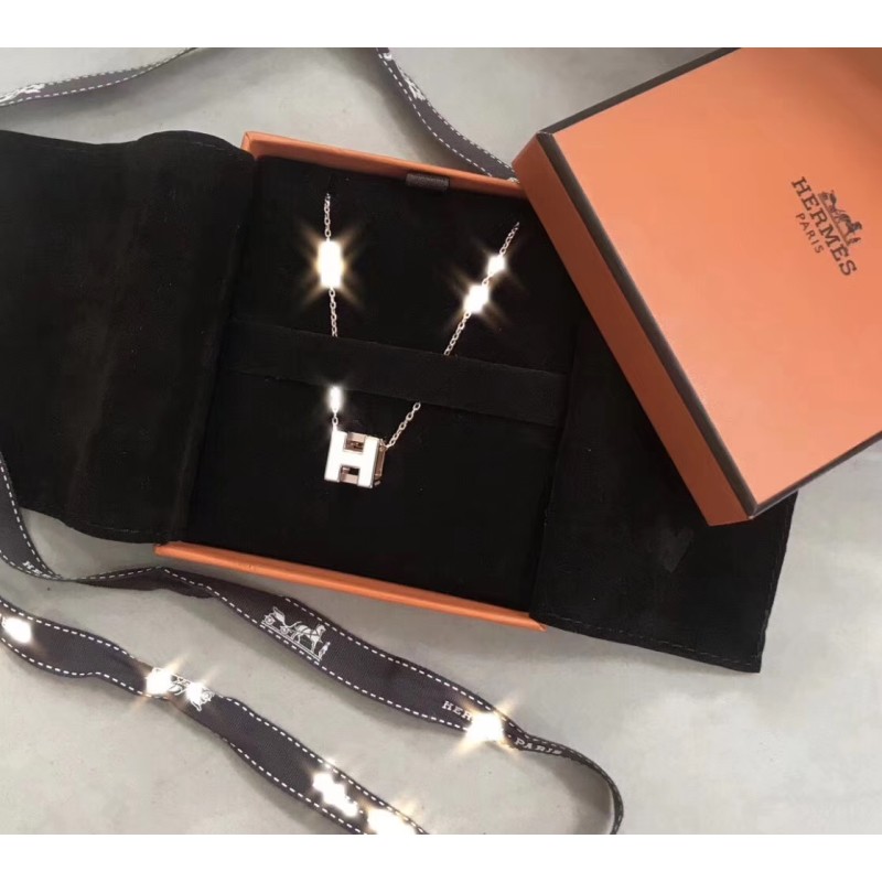 Hermes necklace