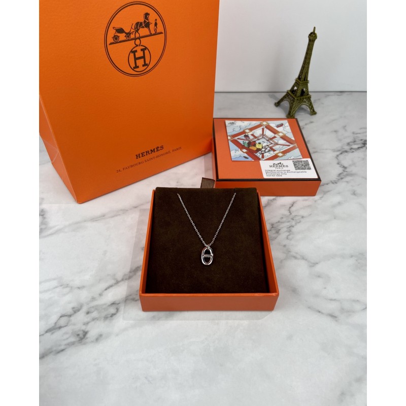 Hermes necklace