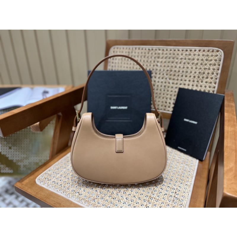SAINT LAURENTβͺοΈ ππ² ππ²πΏπΊπΌπΆπΏβͺοΈ672615 original leather