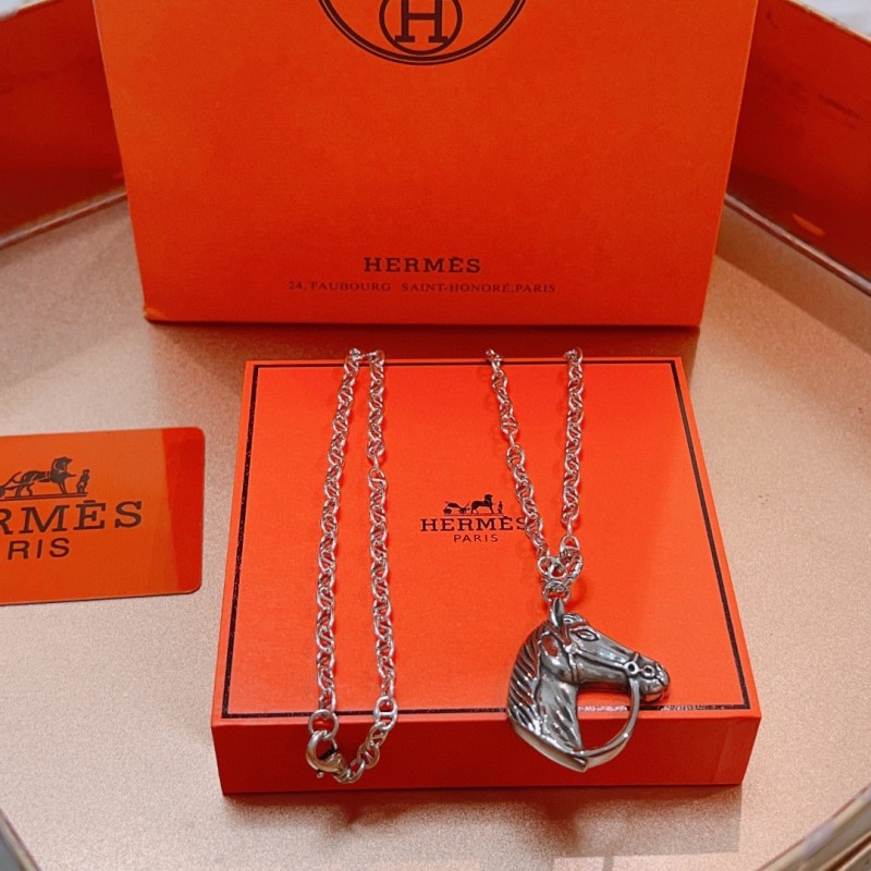 Hermes necklace