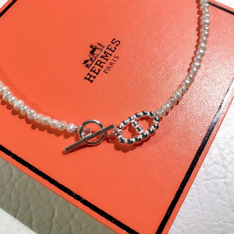 Hermes necklace
