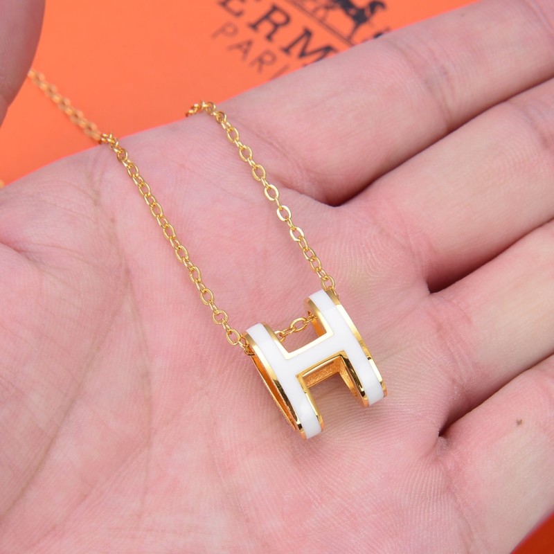 Hermes necklace