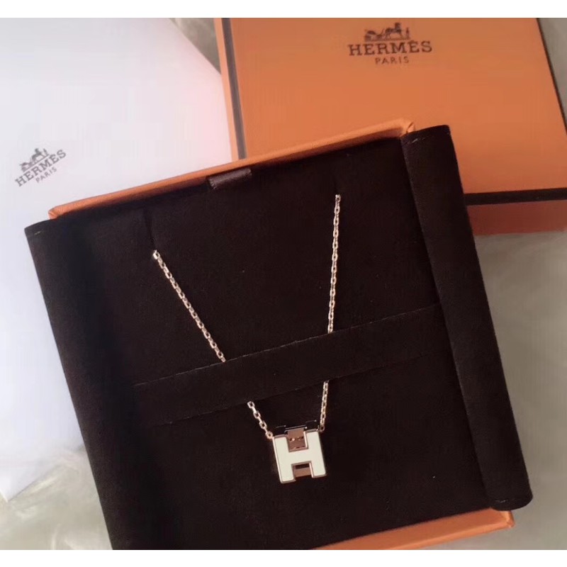 Hermes necklace