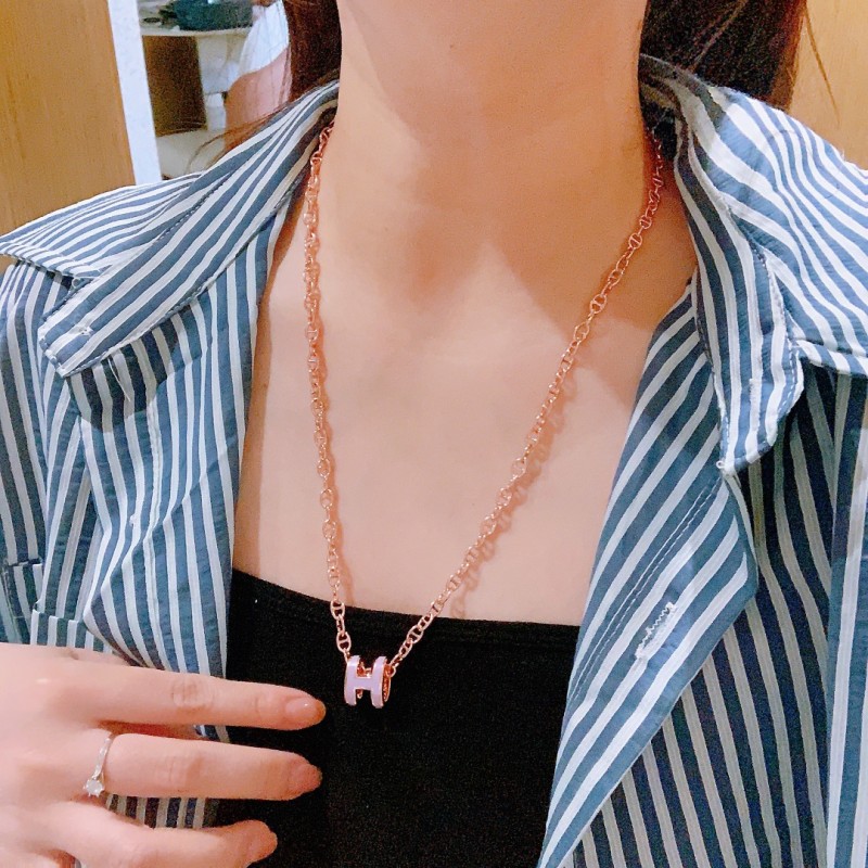 Hermes necklace