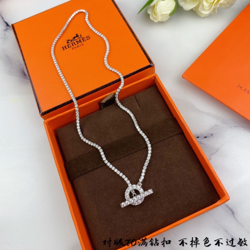 Hermes necklace