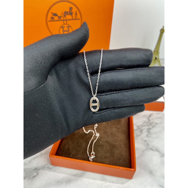 Hermes necklace