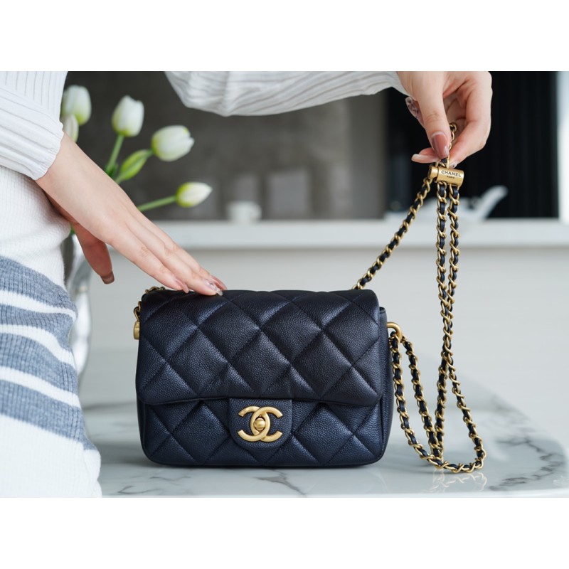 𝗖𝗛𝗔𝗡𝗘𝗟✦𝗖𝗹𝗮𝘀𝘀𝗶𝗰 𝗙𝗹𝗮𝗽 21/22 Fall/Winter New Arrival Bullet Case Square Fatty Pearlescent Black Blue