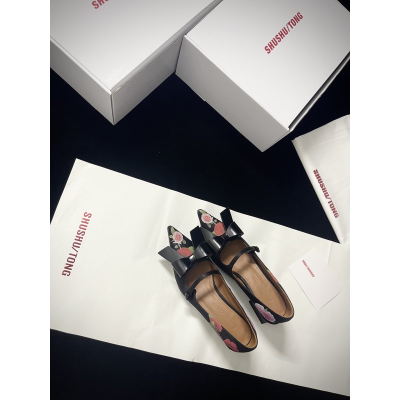 𝐒𝐇𝐔𝐒𝐇𝐔𝐓𝐎𝐍𝐆|𝟐𝟎𝟐𝟑/𝐒𝐒 𝐧𝐞𝐰 The most bow-tied and best-looking shoe of the year