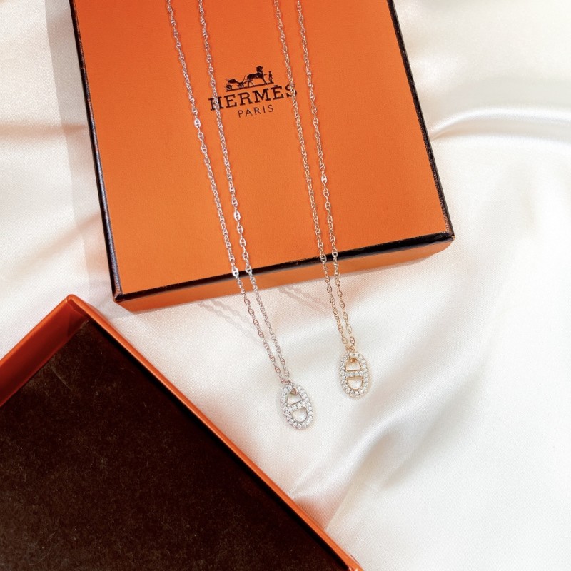 Hermes necklace