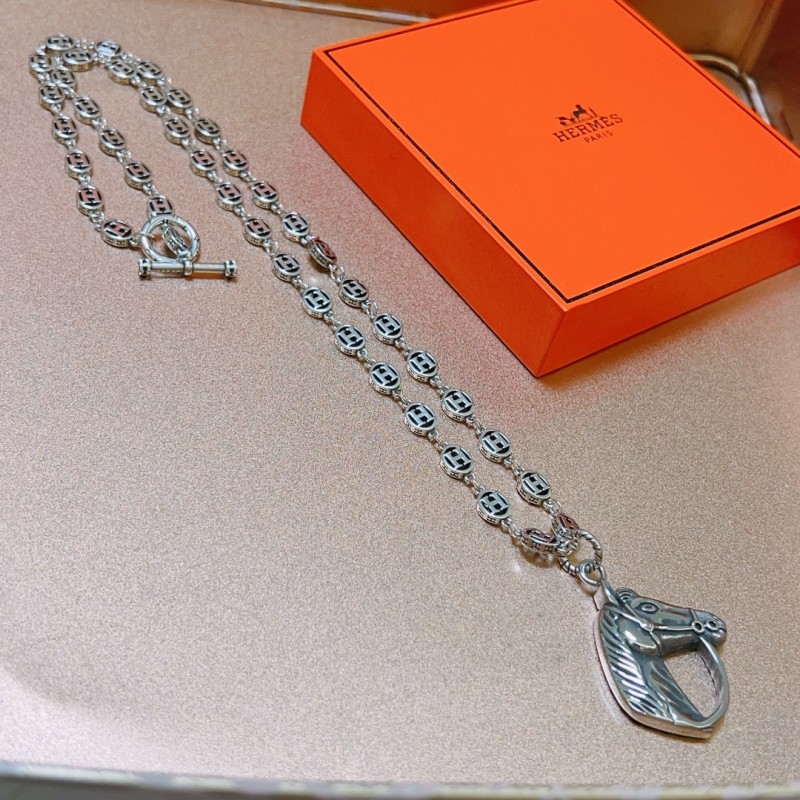 Hermes necklace