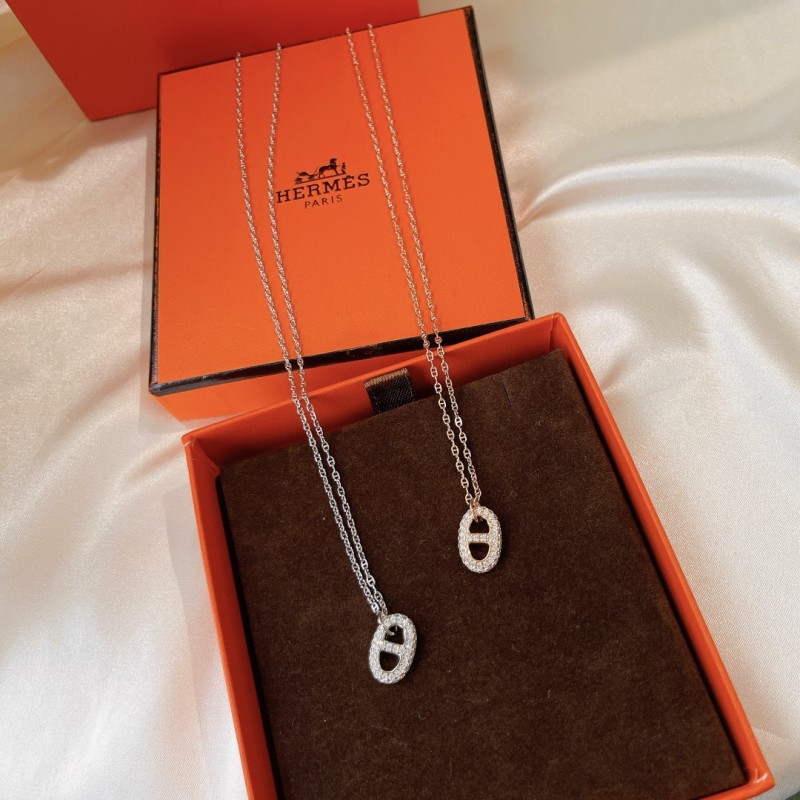 Hermes necklace