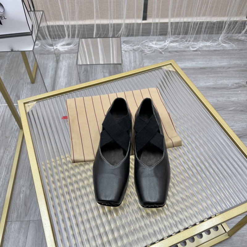 𝐔𝐌𝐀 𝐖𝐀𝐍𝐆|𝟐𝟎𝟐𝟑/𝐒𝐒 𝐧𝐞𝐰 UMA WANG classic models retro do old ballet shoes