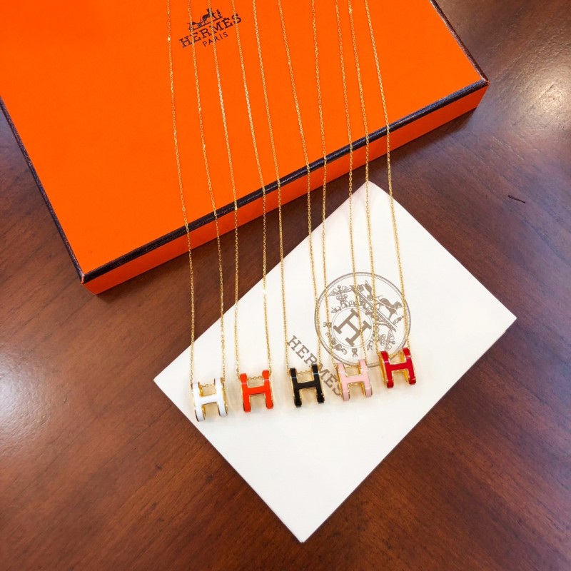 Hermes necklace
