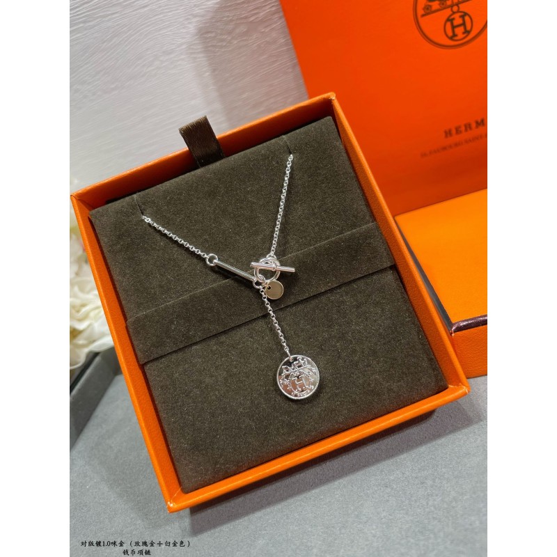 Hermes necklace