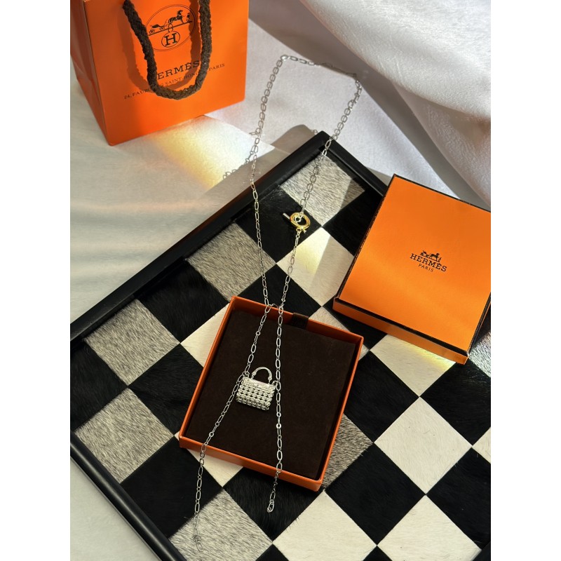 Hermes necklace
