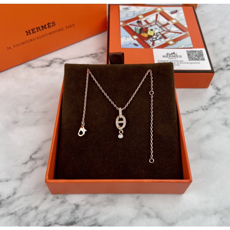Hermes necklace