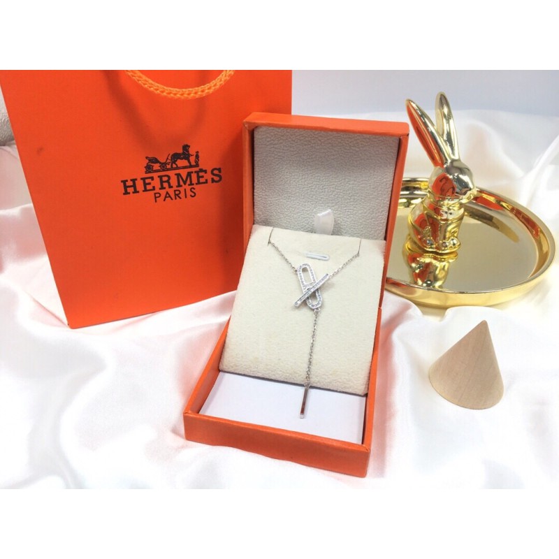 Hermes necklace