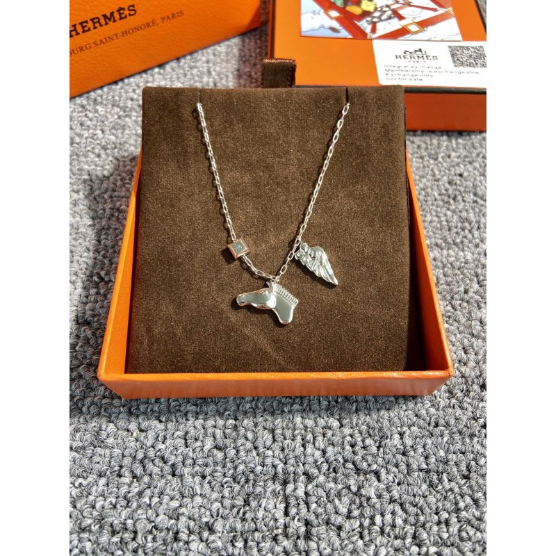Hermes necklace