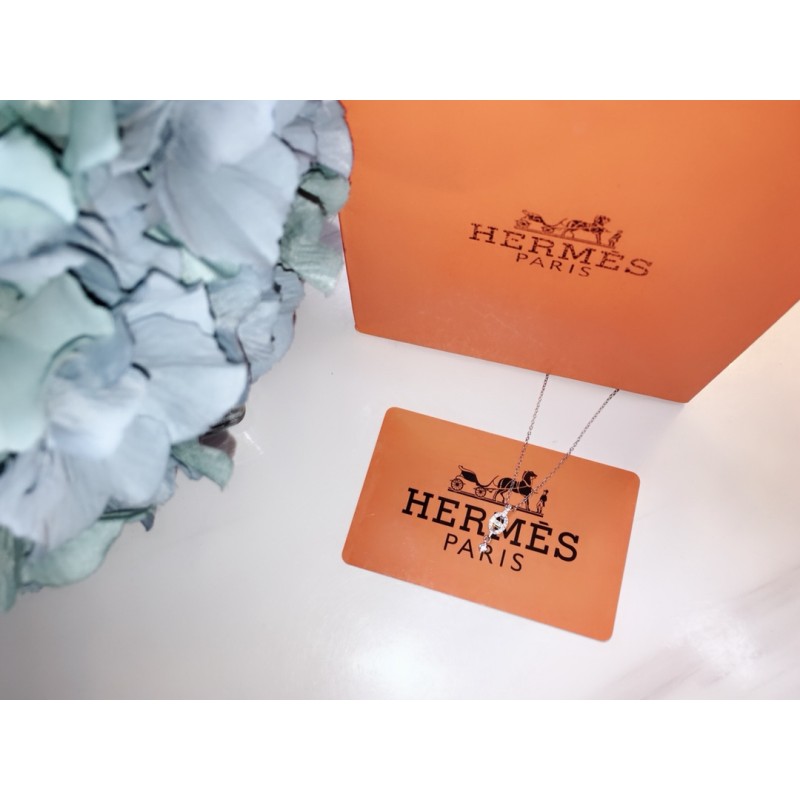 Hermes necklace