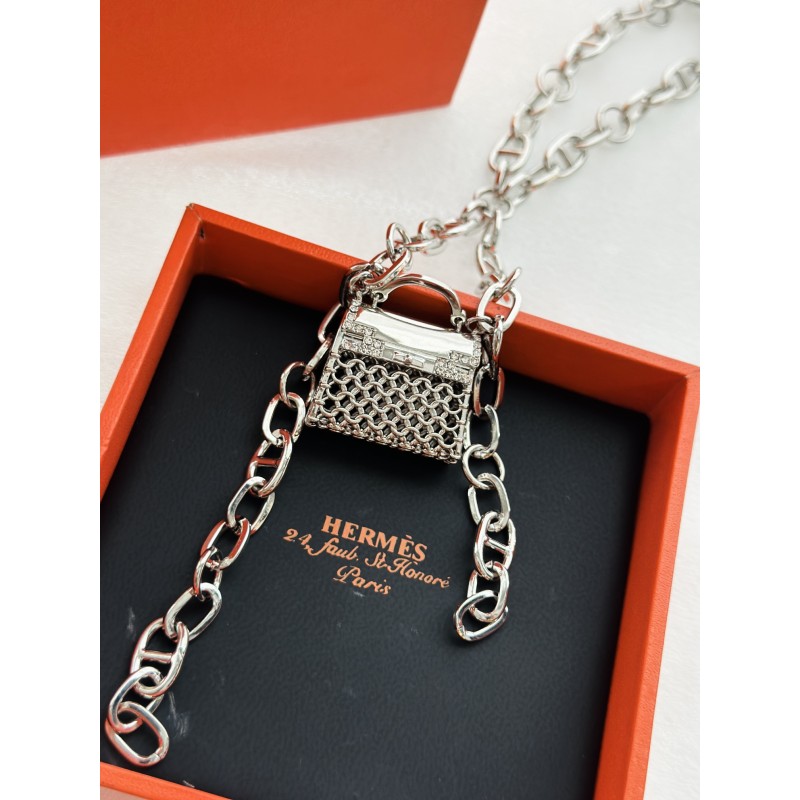 Hermes necklace