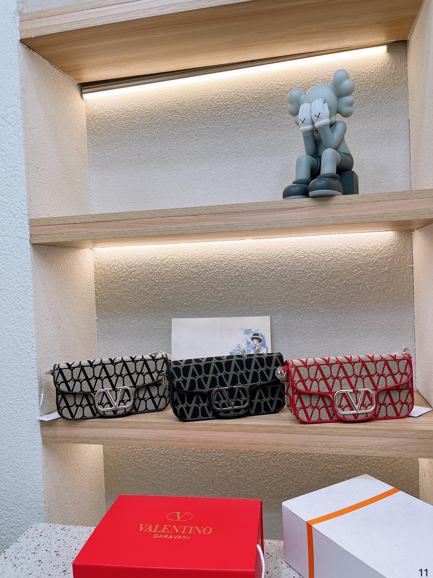 Vanity of calf of Loc of lady of slave of day of Hua Lun of 81920086230 canvas VALENTINO is portable inclined cross a bag brand-new RockstudAlcove deserves to act the role of series to indicate modelling of avant-courier of sexual sex VlogoSignature