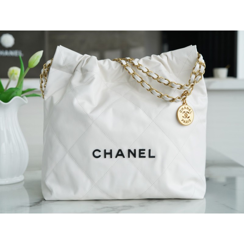𝗖𝗛𝗔𝗘𝗡𝗟 ✦𝟐𝟐𝗣 spring and summer new 𝟐𝟐 handbag authentic tail leather white black buckle medium