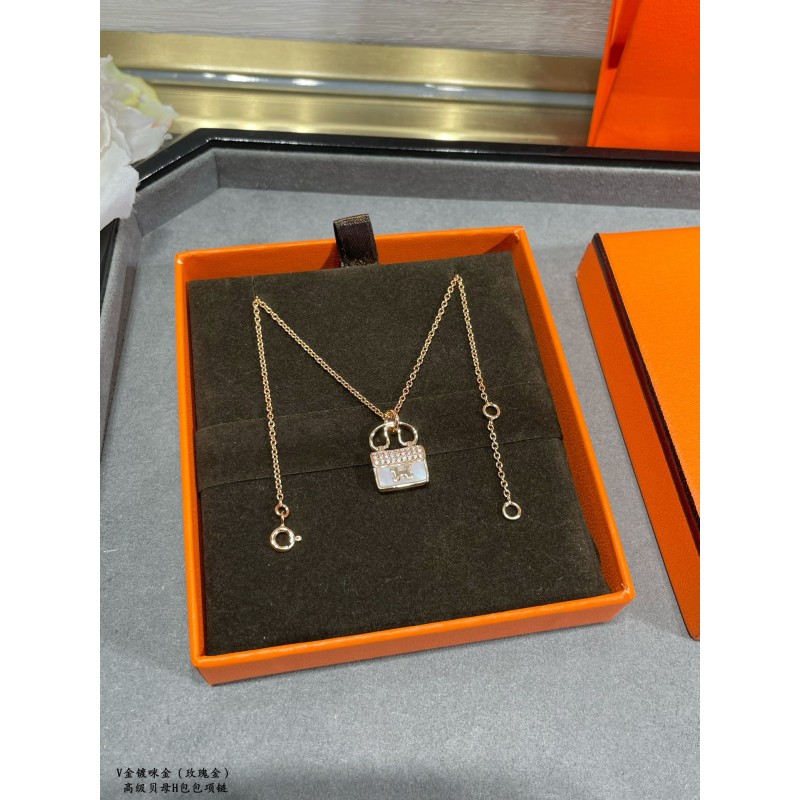 Hermes necklace