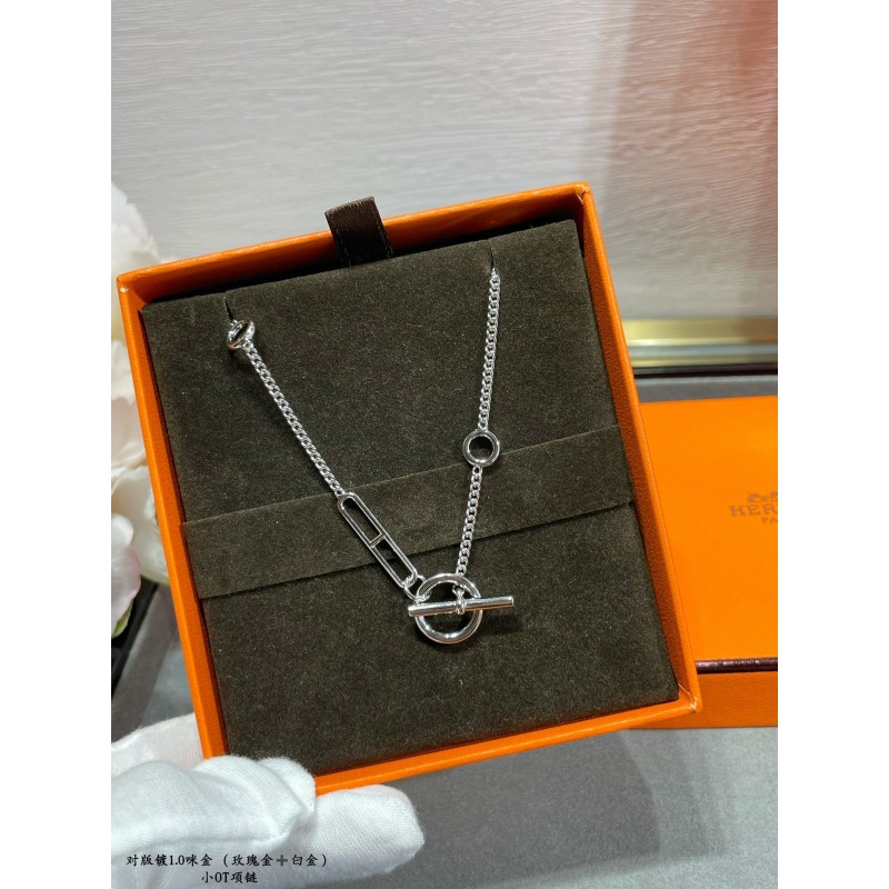 Hermes necklace