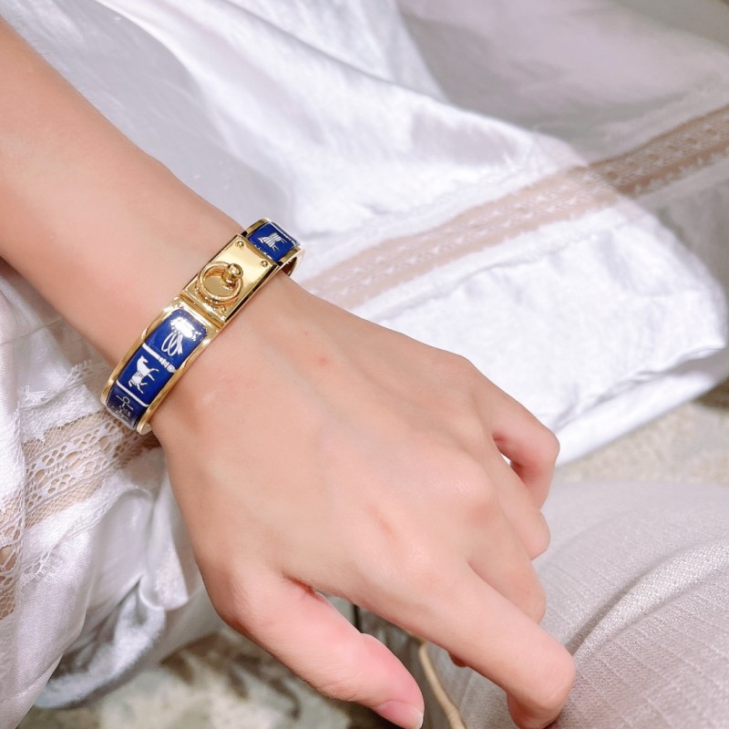 Hermes bracelet