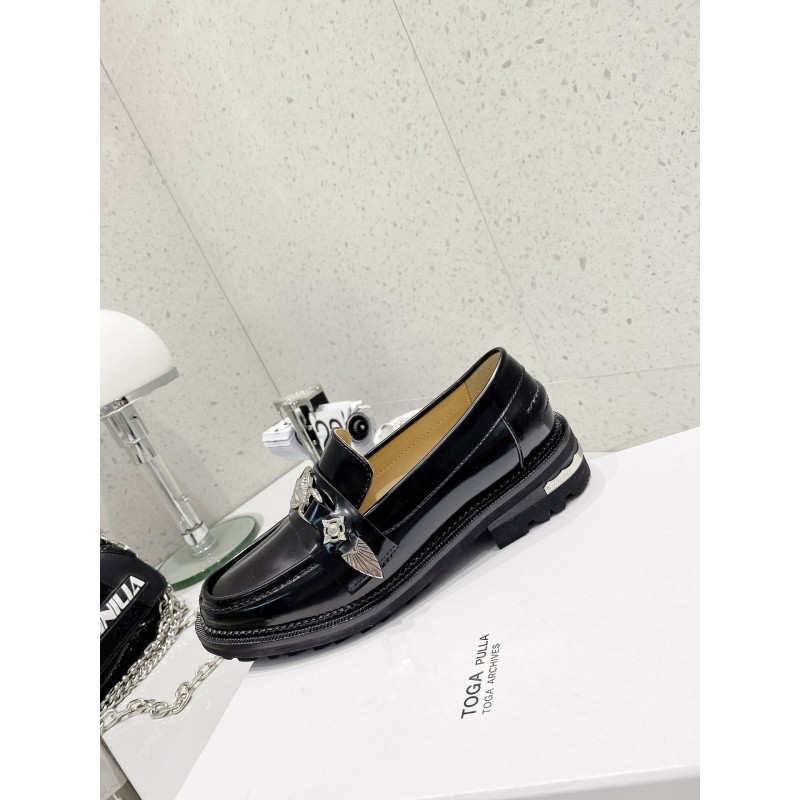 𝐓𝐨𝐠𝐚 𝐏𝐮𝐥𝐥𝐚 |𝟐𝟎𝟐𝟐/𝐒𝐒 𝐧𝐞𝐰 Toga pulla 2022/fw spring and summer new heavy work models vintage small leather shoes