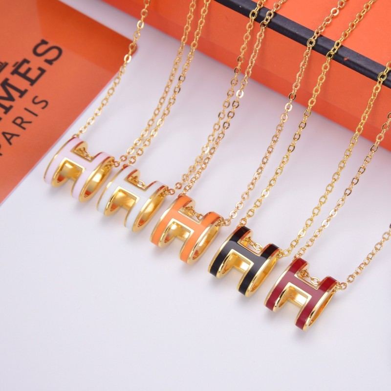 Hermes necklace