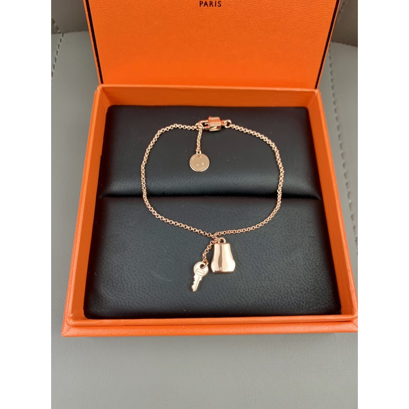 Hermes necklace
