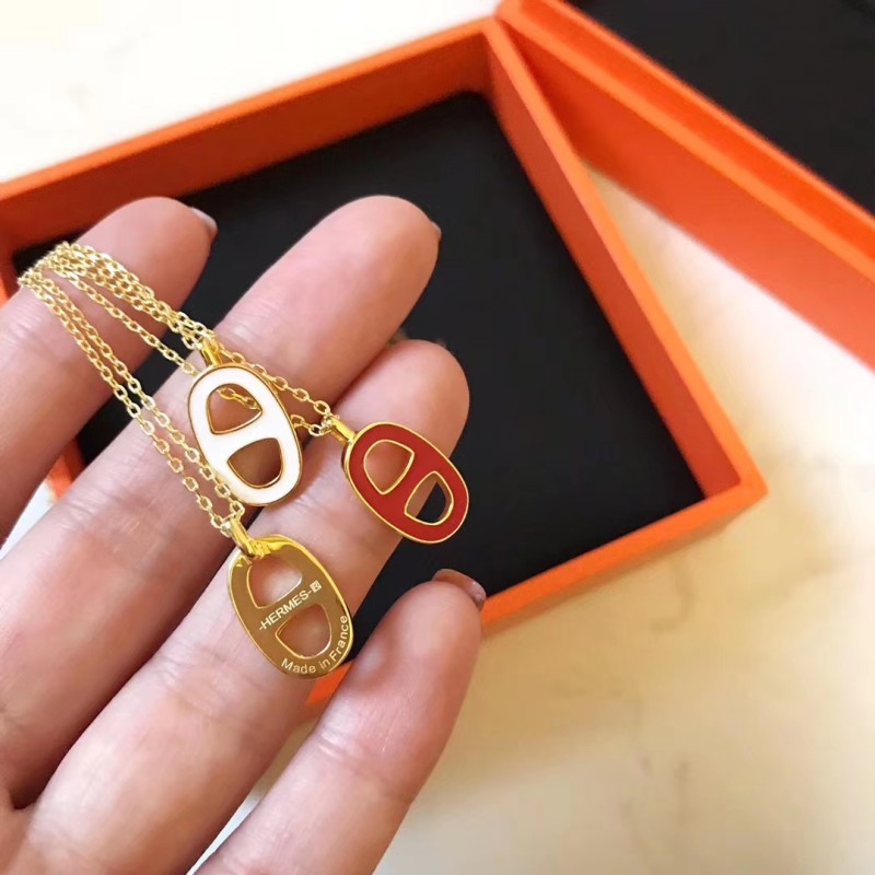 Hermes necklace