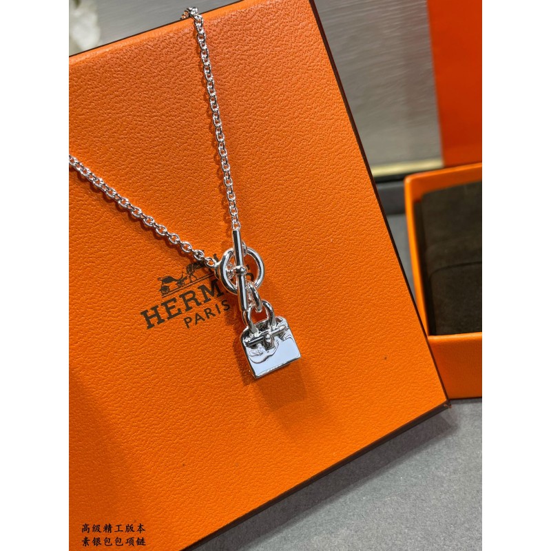 Hermes necklace