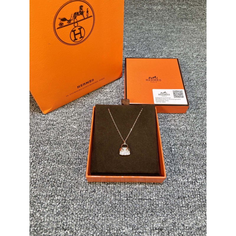 Hermes necklace