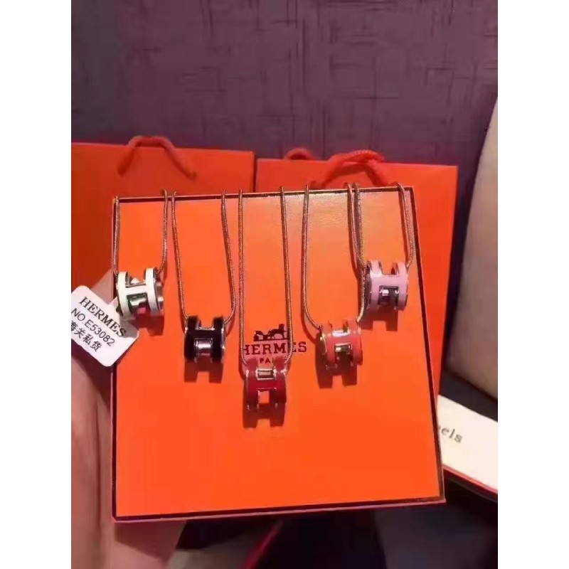 Hermes necklace