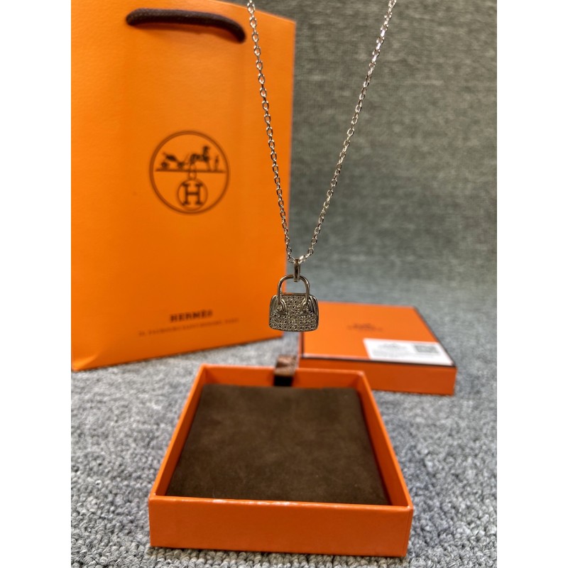 Hermes necklace
