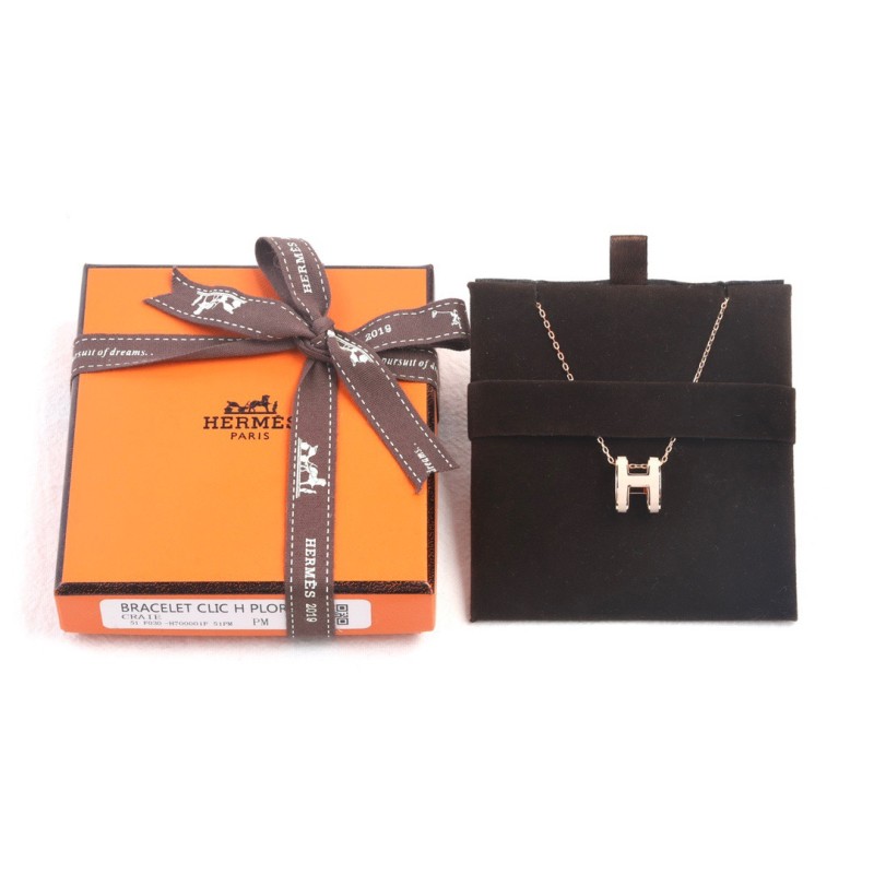 Hermes necklace