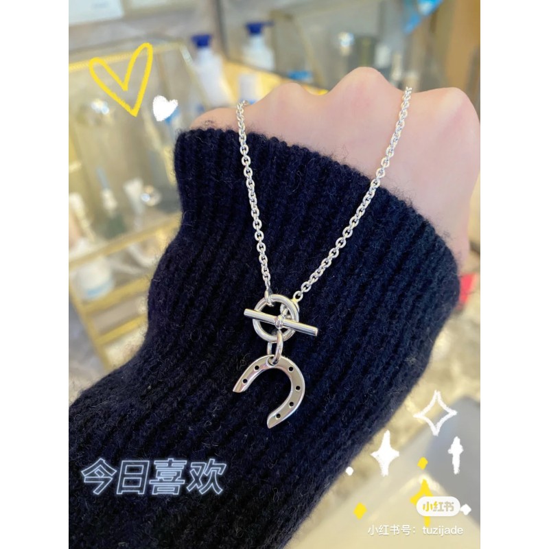 Hermes necklace