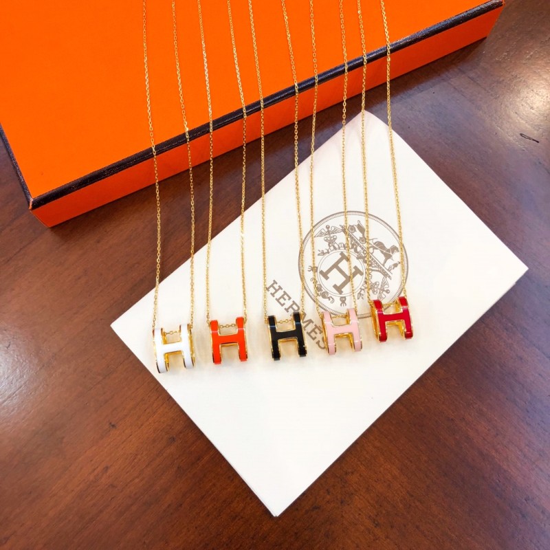 Hermes necklace